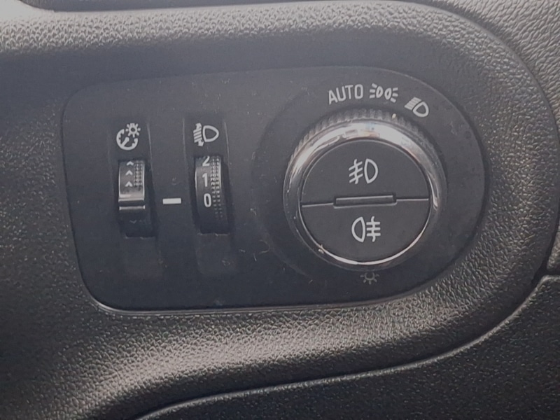 Used Vauxhall Grandland X 2018 for sale - 77150338: Photo 15