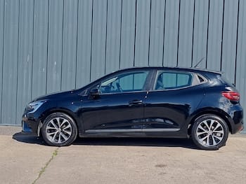 Used Renault Clio 2022 for sale - 79737204: Photo