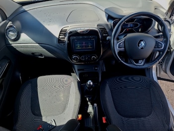 Used Renault Captur 2017 for sale - 78973176: Photo