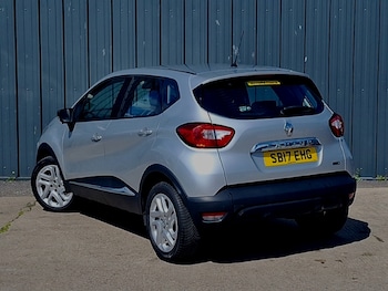 Used Renault Captur 2017 for sale - 78973176: Photo