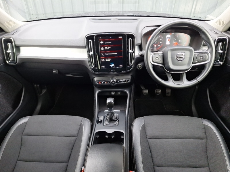 Used Volvo XC40 2018 for sale - 76397427: Photo 2