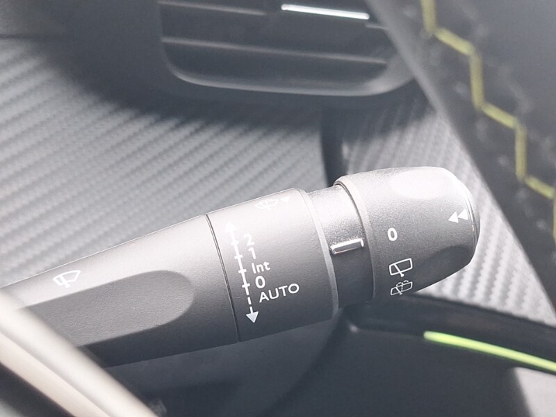 Used Peugeot 2008 2022 for sale - 76335509: Photo 15