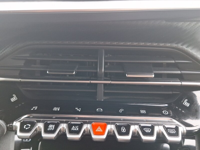 Used Peugeot 2008 2022 for sale - 76335509: Photo 17