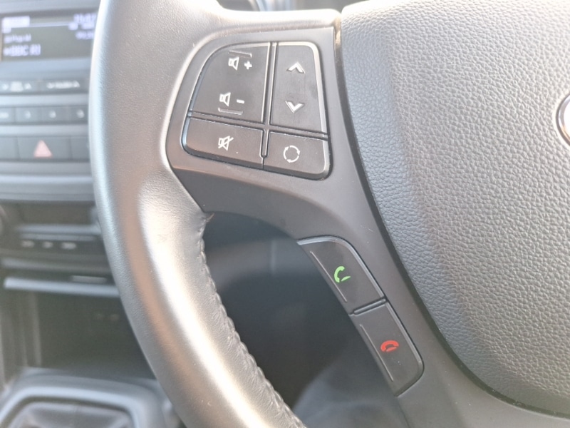 Used Hyundai i10 2018 for sale - 77922586: Photo 16