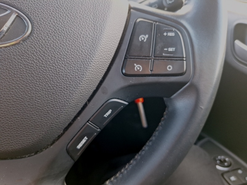 Used Hyundai i10 2018 for sale - 77922586: Photo 17