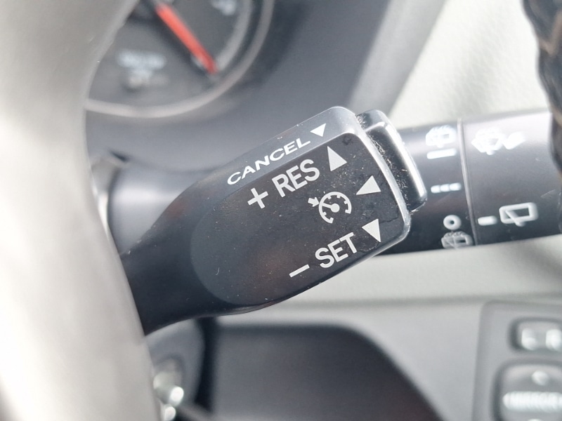 Used Toyota Yaris 2016 for sale - 76052647: Photo 17