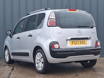 Used Citroen C3 Picasso 2017 for sale - 78113603: Photo