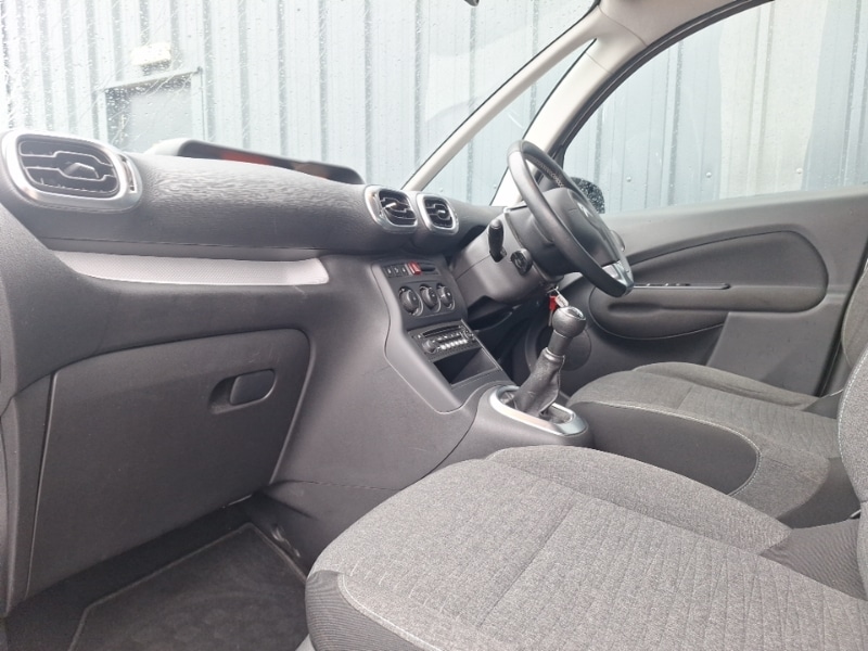 Used Citroen C3 Picasso 2017 for sale - 78113603: Photo 5