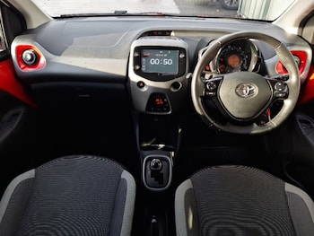Used Toyota AYGO 2021 for sale - 76941954: Photo