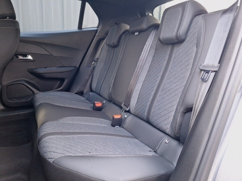 Used Peugeot 2008 2025 for sale - 76683733: Photo 6