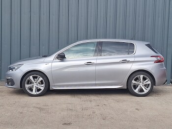 Used Peugeot 308 2020 for sale - 76264838: Photo 4