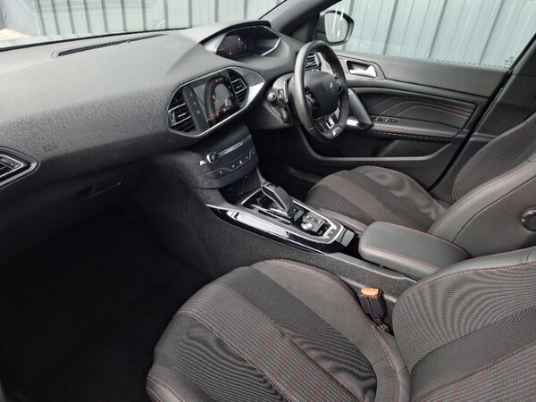 Used Peugeot 308 2020 for sale - 76264838: Photo 5