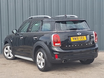 Used MINI Countryman 2018 for sale - 75562293: Photo