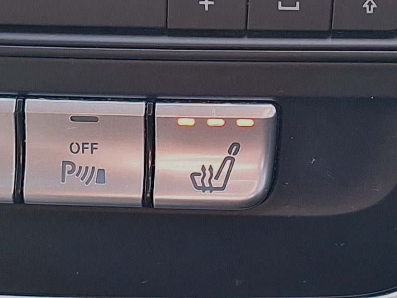 Used Mercedes-Benz GLA 2018 for sale - 77969346: Photo 17