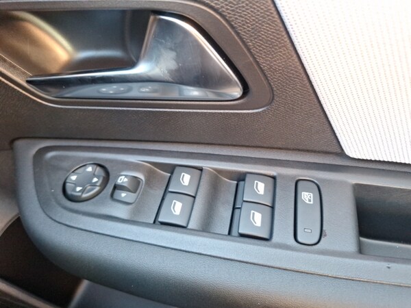 Used Citroen C4 2025 for sale - 76282256: Photo 12