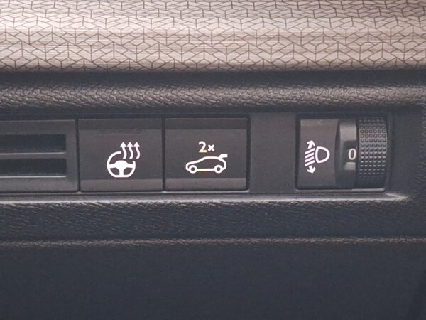 Used Citroen C5 X 2022 for sale - 76150746: Photo 13