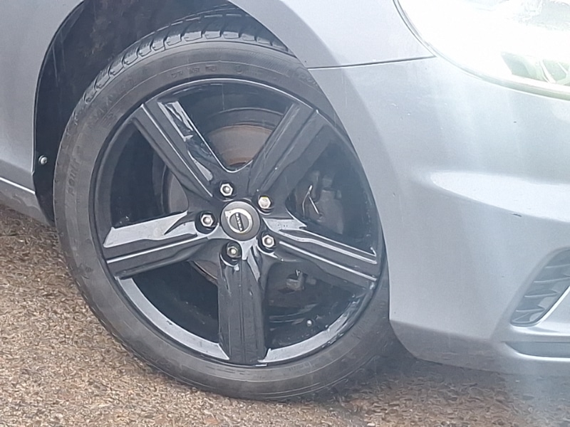 Used Volvo V40 2016 for sale - 78093911: Photo 9