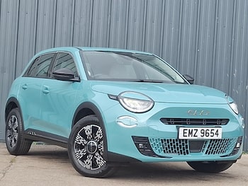 Used Fiat 600 2024 for sale - 77183564: Photo