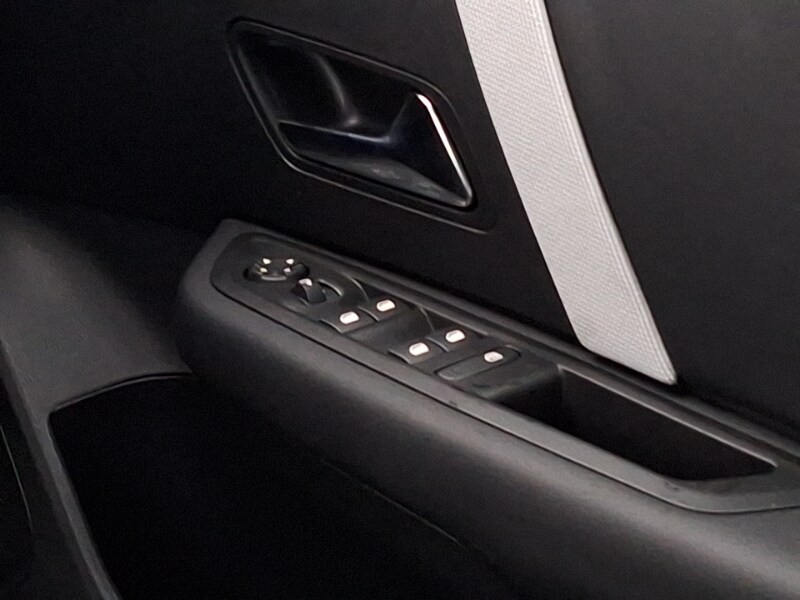 Used Citroen C4 2025 for sale - 76269140: Photo 11