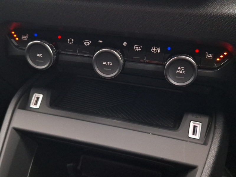 Used Citroen C4 2025 for sale - 76269140: Photo 13