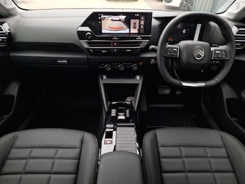 Used Citroen C4 2025 for sale - 76269140: Photo