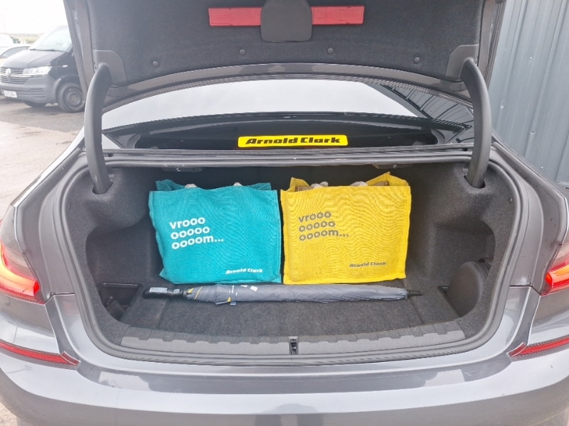 Used BMW 3 Series 2019 for sale - 76369789: Photo 8