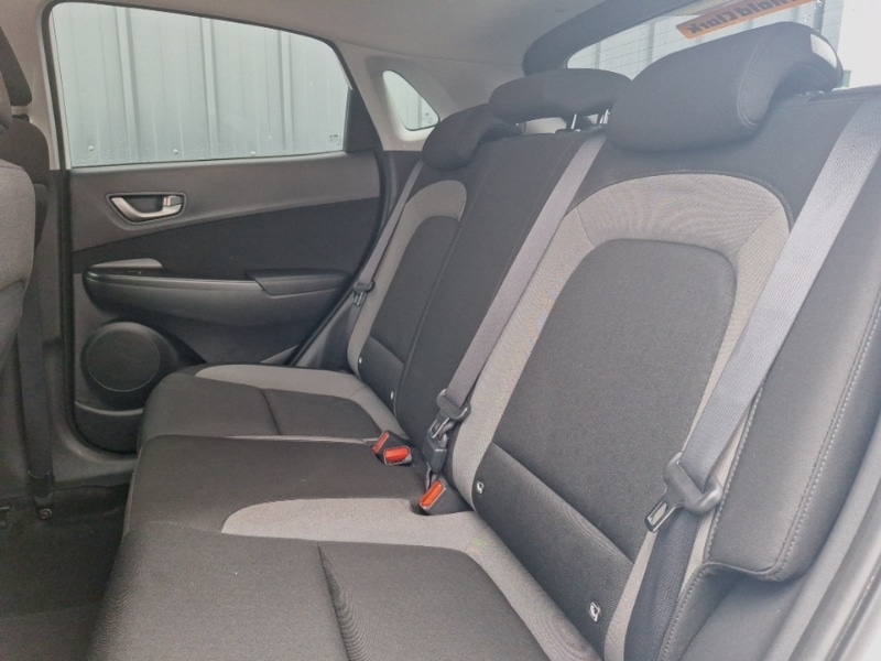 Used Hyundai KONA 2018 for sale - 77031878: Photo 6