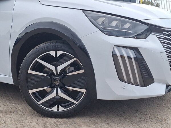 Used Peugeot 208 2025 for sale - 76208481: Photo 9