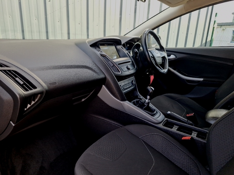 Used Ford Focus 2017 for sale - 77731666: Photo 5