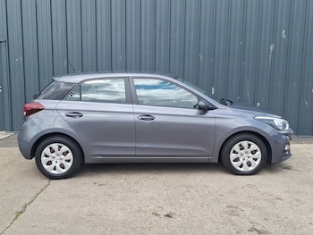 Used Hyundai i20 2019 for sale - 79447342: Photo