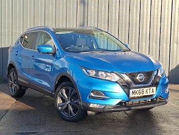 Used Nissan Qashqai 2018 for sale - 76864311: Photo