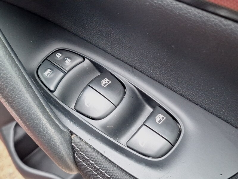 Used Nissan Qashqai 2018 for sale - 77568974: Photo 12