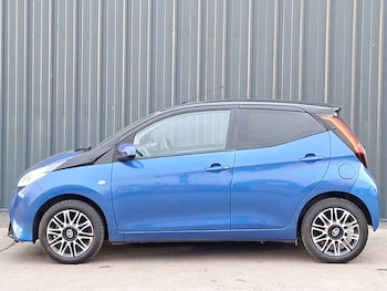 Used Toyota AYGO 2018 for sale - 75645402: Photo
