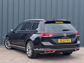 Used Volkswagen Passat 2021 for sale - 75989667: Photo
