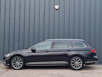 Used Volkswagen Passat 2021 for sale - 75989667: Photo