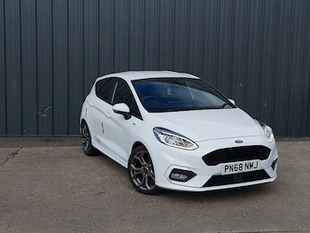 Used Ford Fiesta 2018 for sale - 79581370: Photo