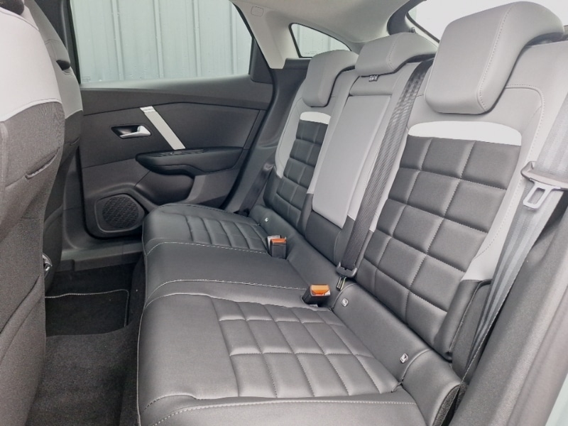 Used Citroen C4 2025 for sale - 76269137: Photo 6