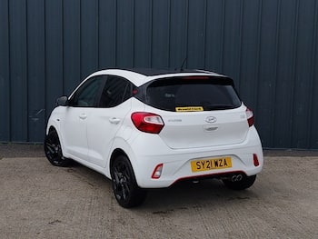 Used Hyundai i10 2021 for sale - 79763308: Photo