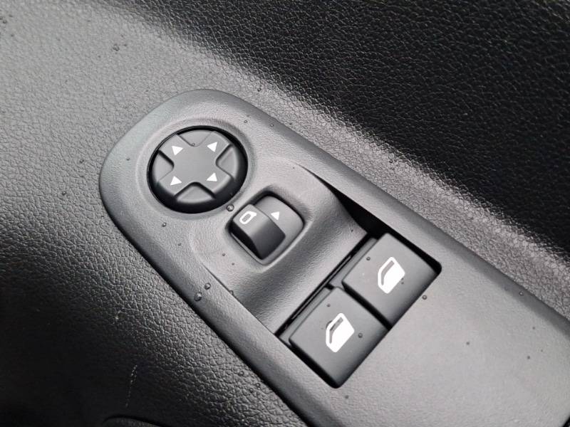 Used Citroen Berlingo 2025 for sale - 76556438: Photo 12