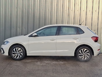 Used Volkswagen Polo 2023 for sale - 77012469: Photo
