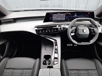 Used Peugeot 5008 2025 for sale - 77209334: Photo