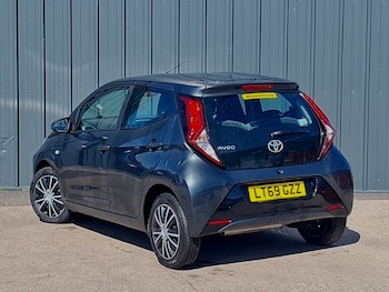 Used Toyota AYGO 2019 for sale - 78546612: Photo