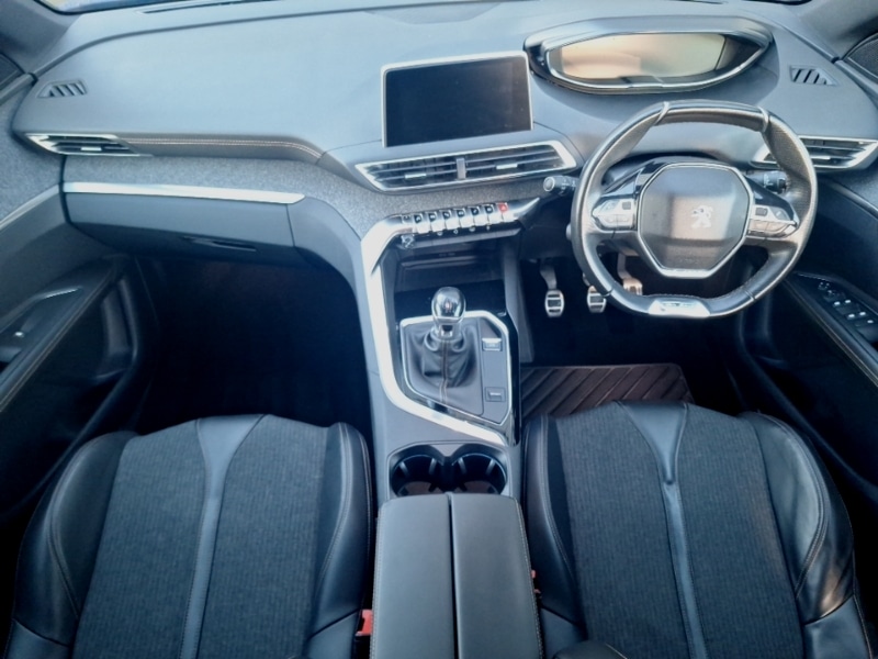 Used Peugeot 3008 2018 for sale - 77008751: Photo 2