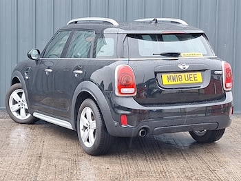 Used MINI Countryman 2018 for sale - 76478399: Photo