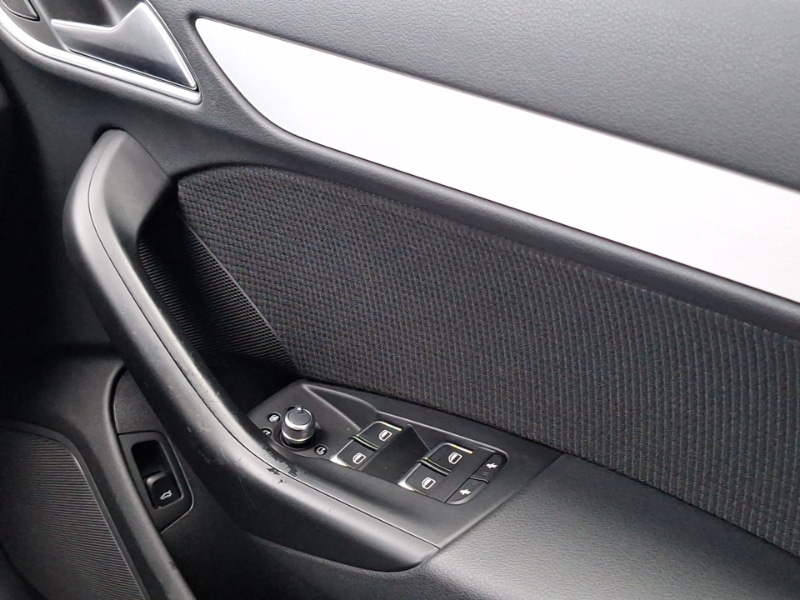 Used Audi Q3 2017 for sale - 77115030: Photo 11