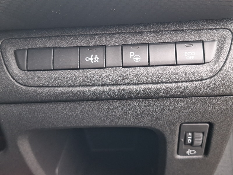 Used Peugeot 208 2019 for sale - 76418829: Photo 13