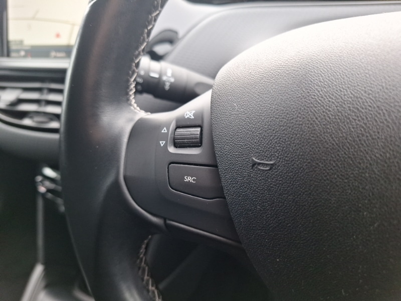 Used Peugeot 208 2019 for sale - 76418829: Photo 15