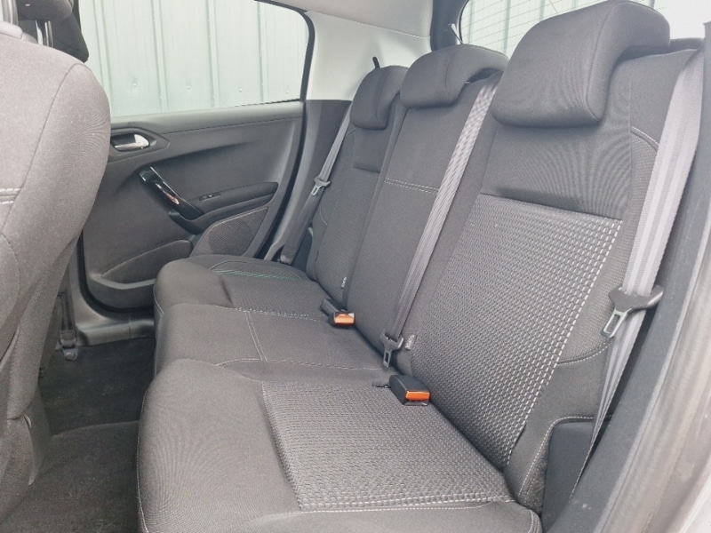 Used Peugeot 208 2019 for sale - 76418829: Photo 6