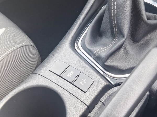 Used Toyota Auris 2017 for sale - 75562518: Photo 19