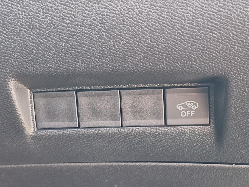 Used Peugeot 2008 2026 for sale - 77847415: Photo 13